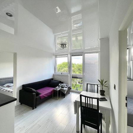 Sasi - Cozy Apartment For 6 People In Centre ワルシャワ エクステリア 写真