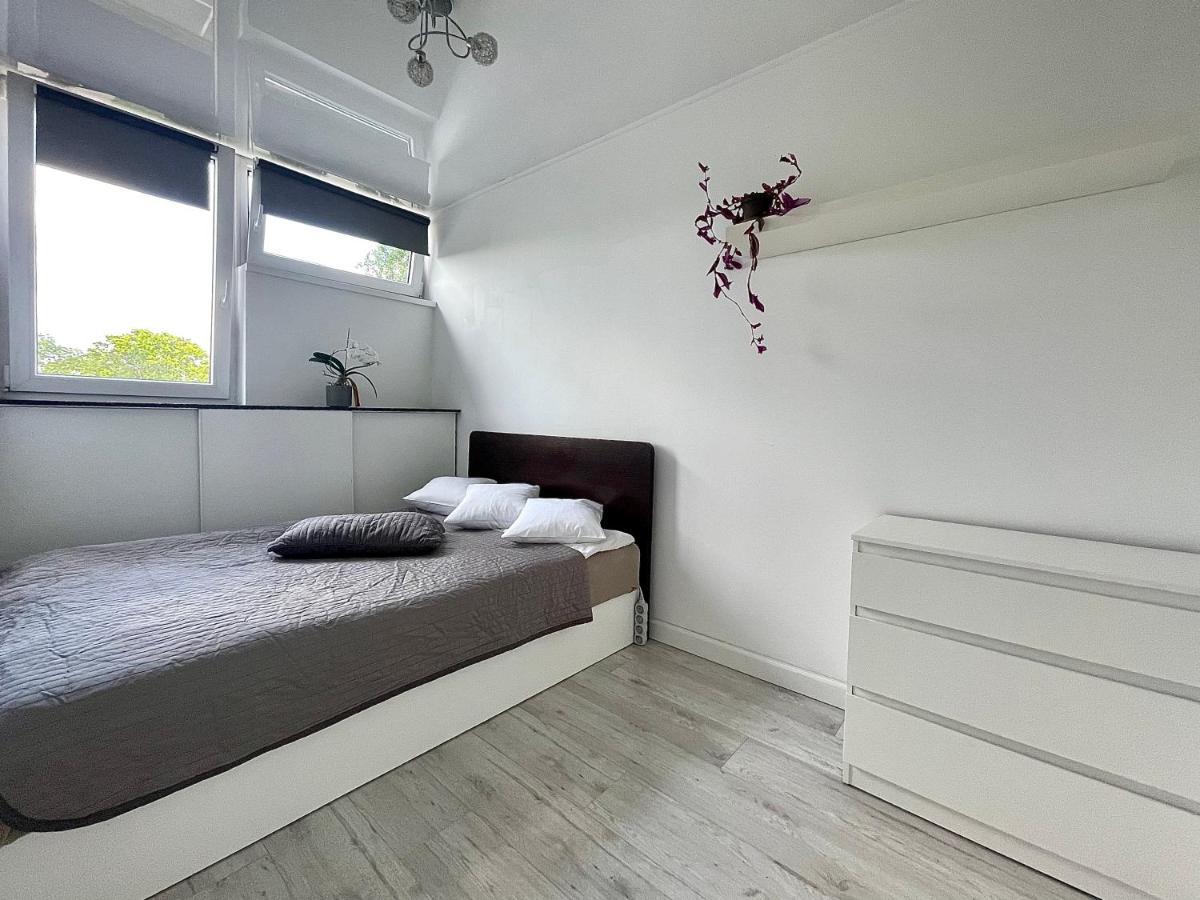 Sasi - Cozy Apartment For 6 People In Centre ワルシャワ エクステリア 写真